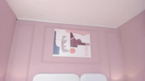 Maddy  online show from February 4, 2025, 10:54 am