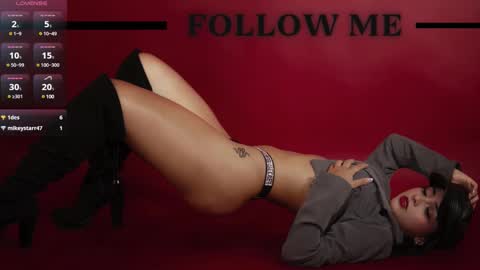 Maddy  online show from March 5, 2025, 2:23 pm