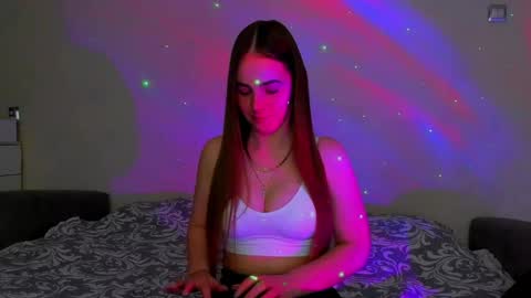 Snapshot of maddy_gate chatting on April 22, 2026, 5:25 pm maddy_gate online show from April 22, 2026, 5:25 pm