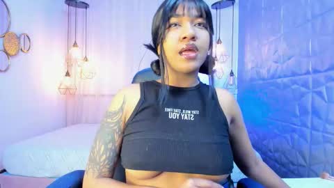 Maddy  online show from November 20, 2025, 7:57 pm