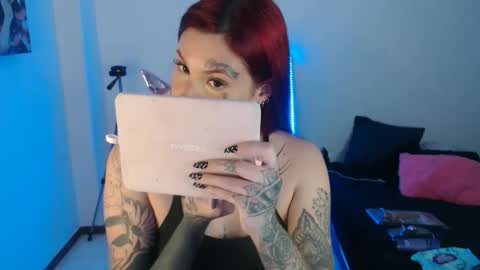 maddy_vicius19 online show from November 23, 2025, 11:59 pm