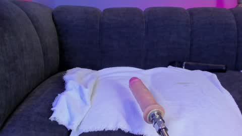 Maddy  online show from December 17, 2024, 12:23 am