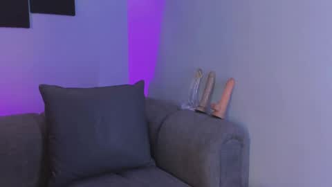 Maddy  online show from February 11, 2025, 7:59 pm