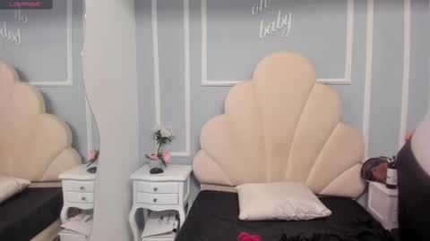 maddybenson online show from September 29, 2025, 3:33 am
