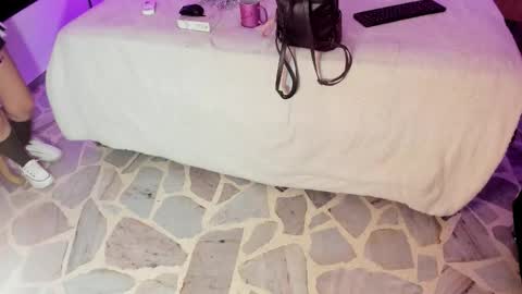 Maddy online show from October 23, 2025, 11:53 am