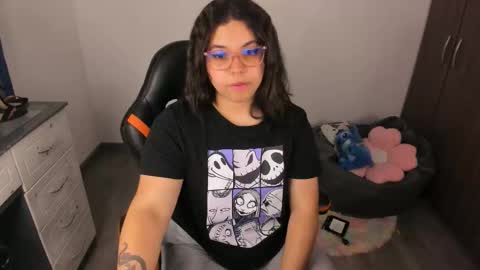 madelaine_taylor online show from October 12, 2025, 11:48 pm