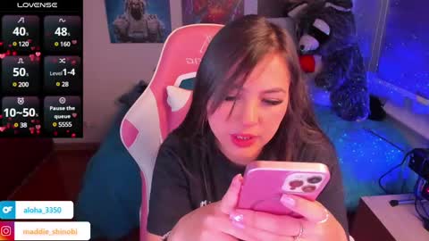 Emily     Only Fans  online show from February 13, 2025, 8:13 pm