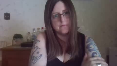 Snapshot of madelinebeau chatting on April 11, 2026, 2:27 am madelinebeau online show from April 11, 2026, 2:27 am