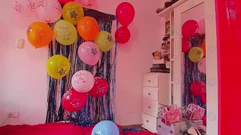 madelyn roses online show from February 14, 2025, 5:25 pm