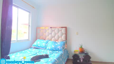 madelyn roses online show from March 5, 2025, 9:15 pm