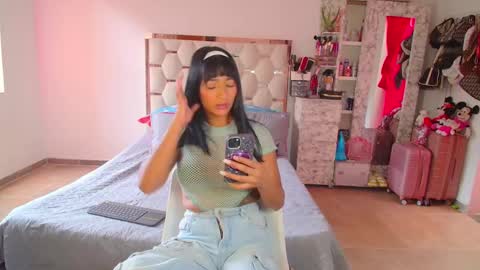 madelyn roses online show from October 9, 2025, 7:01 pm