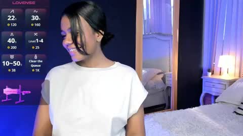 madii lenon online show from April 18, 2026, 9:15 pm