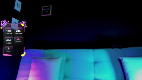 Madison Watson online show from December 4, 2025, 11:41 am