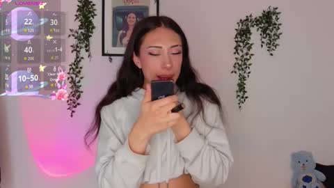 Madison Rey online show from February 10, 2026, 1:43 am