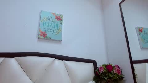 M A D I S O N online show from February 3, 2026, 2:53 am