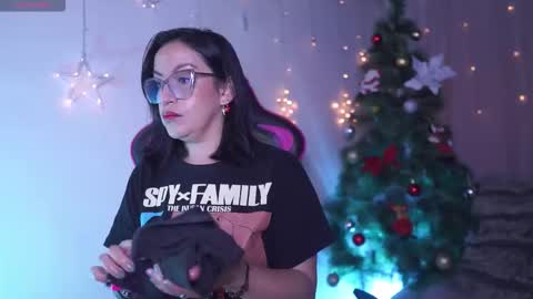 Madison   online show from November 24, 2025, 12:27 pm