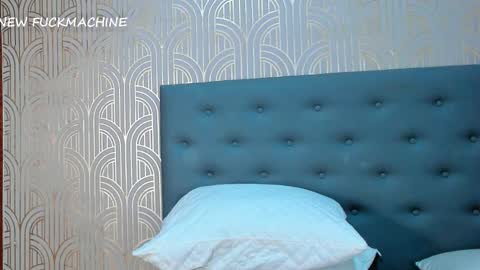   online show from November 29, 2025, 11:41 pm