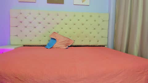 Snapshot of madison_mooney chatting on January 28, 2025, 12:00 pm Madison online show from January 28, 2025, 12:00 pm