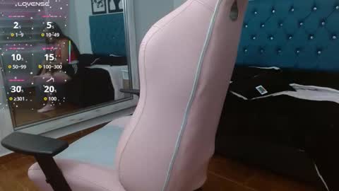 Angie online show from January 14, 2026, 11:38 am