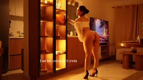 Snapshot of madisonlara chatting on July 19, 2026, 4:22 pm madisonlara online show from July 19, 2026, 4:22 pm