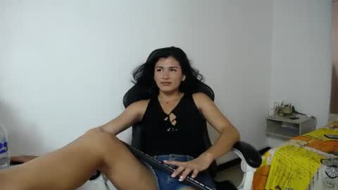 Snapshot of madisson_jones18 chatting on July 30, 2026, 7:13 pm madisson_jones18 online show from July 30, 2026, 7:13 pm