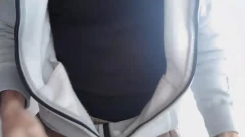 madmax20x online show from December 26, 2024, 9:22 am