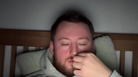 madnessben online show from October 13, 2025, 3:50 am