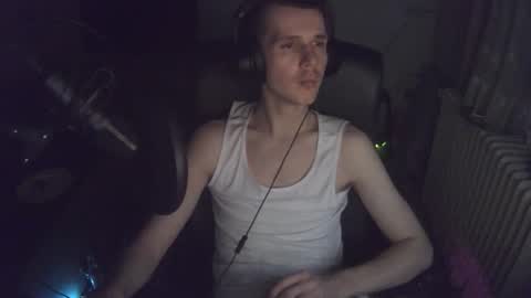 Snapshot of madnessss1215 chatting on March 4, 2026, 11:22 pm madnessss1215 online show from March 4, 2026, 11:22 pm