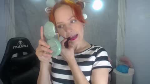 Mady online show from December 22, 2025, 10:56 am