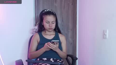 mady  online show from February 11, 2025, 5:26 am