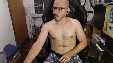 Snapshot of madziula chatting on December 28, 2024, 4:51 am Peter online show from December 28, 2024, 4:51 am