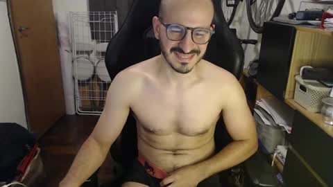 Snapshot of madziula chatting on February 6, 2025, 6:08 am Peter online show from February 6, 2025, 6:08 am