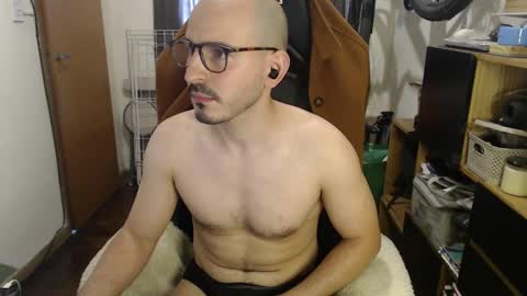 Snapshot of madziula chatting on October 9, 2025, 7:01 pm Peter online show from October 9, 2025, 7:01 pm