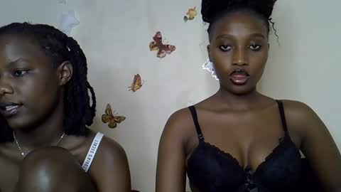 Maee online show from December 2, 2025, 5:08 pm