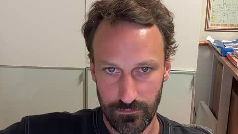 maenu_69 online show from September 18, 2025, 9:28 pm