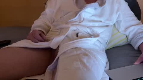 maerte online show from January 4, 2025, 8:27 pm