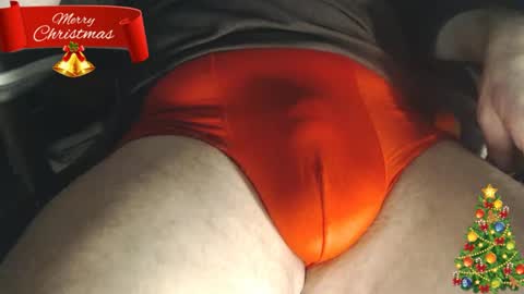 maestro2017 online show from December 24, 2024, 9:44 pm