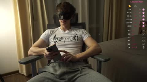 Snapshot of maestro3369 chatting on February 23, 2025, 7:38 pm Mike XMaestro 3369 online show from February 23, 2025, 7:38 pm