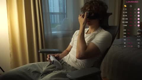 Snapshot of maestro3369 chatting on October 29, 2025, 1:35 pm Mike XMaestro 3369 online show from October 29, 2025, 1:35 pm