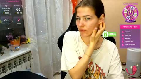 mag1c_eyes online show from March 23, 2026, 5:39 pm