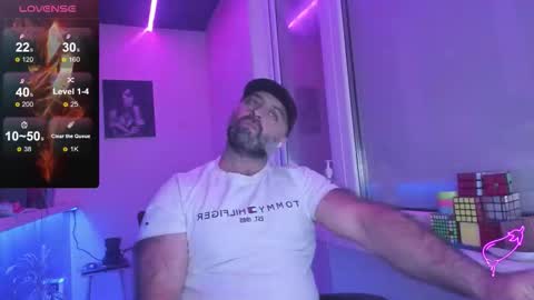 Magabear online show from September 13, 2025, 8:19 pm