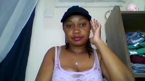 magdalinemus online show from April 15, 2026, 12:12 pm