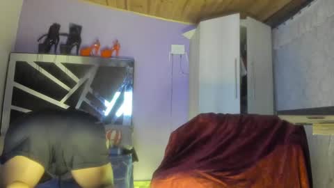 maggie_fit online show from December 18, 2024, 11:34 am