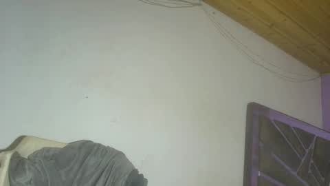 maggie_fit online show from October 21, 2025, 3:51 am