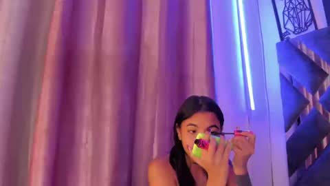 Maggie online show from September 12, 2025, 1:11 pm