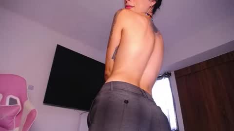 maggie online show from November 22, 2025, 8:52 pm