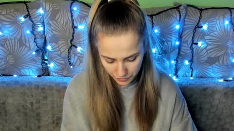 Maggie online show from December 3, 2024, 3:20 am