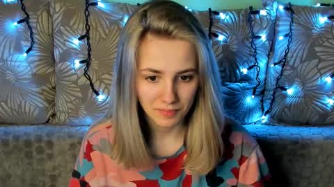 Maggie online show from March 8, 2025, 1:06 am