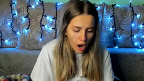 Maggie online show from November 10, 2025, 5:28 am