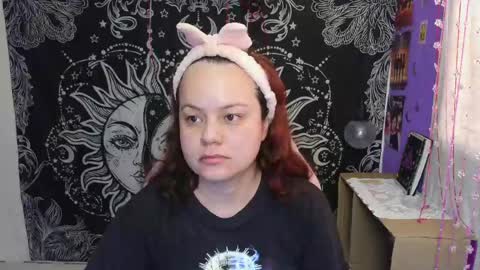 Snapshot of magic_clairewitch chatting on June 1, 2026, 9:38 pm Claire online show from June 1, 2026, 9:38 pm